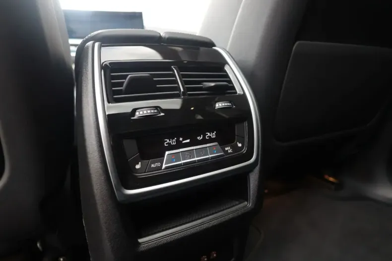BMW X5 (Seria X) din 2025 cu 9.576 km - oferta BMW244950 - foto 35