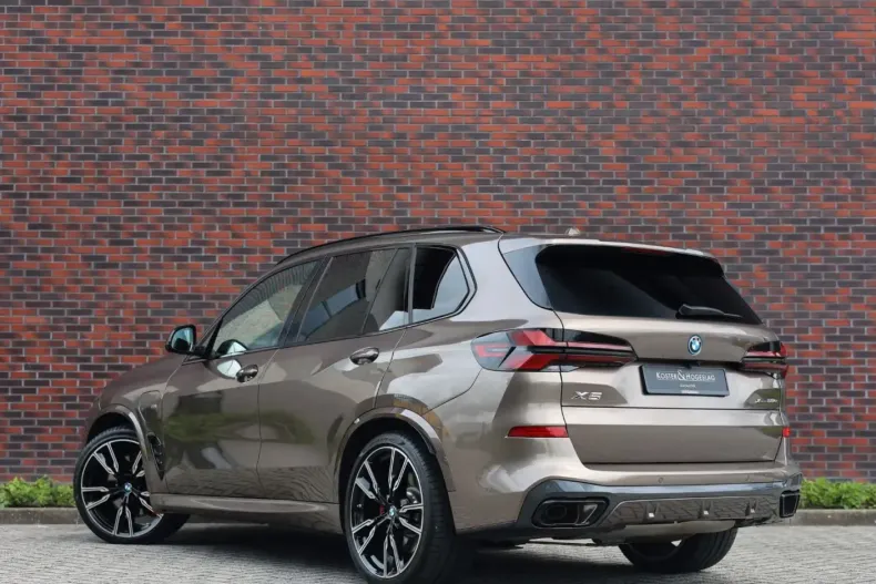 BMW X5 (Seria X) din 2025 cu 9.412 km - oferta BMW244953 - foto 2