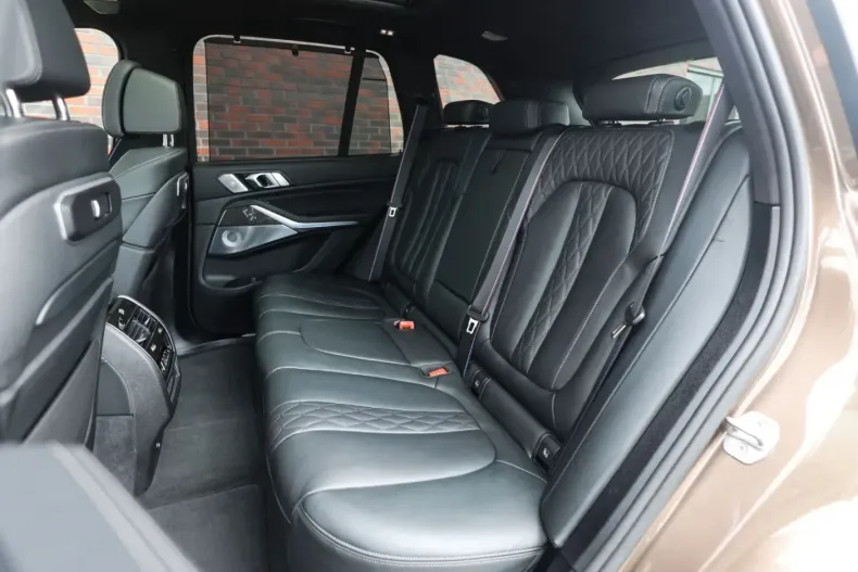 BMW X5 (Seria X) din 2025 cu 9.412 km - oferta BMW244953 - foto 32