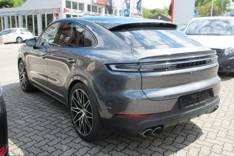 Porsche Cayenne din 2024 cu 19.200 km - oferta POR244958 - foto 7