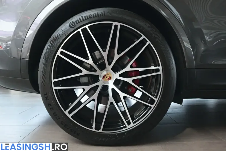 Porsche Cayenne din 2024 cu 19.200 km - oferta POR244958 - foto 8