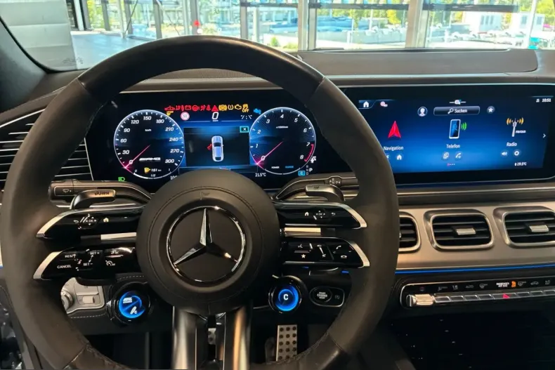 Mercedes-Benz GLE 63 AMG (Clasa GLE) din 2024 cu 31.900 km - oferta MER244961 - foto 15