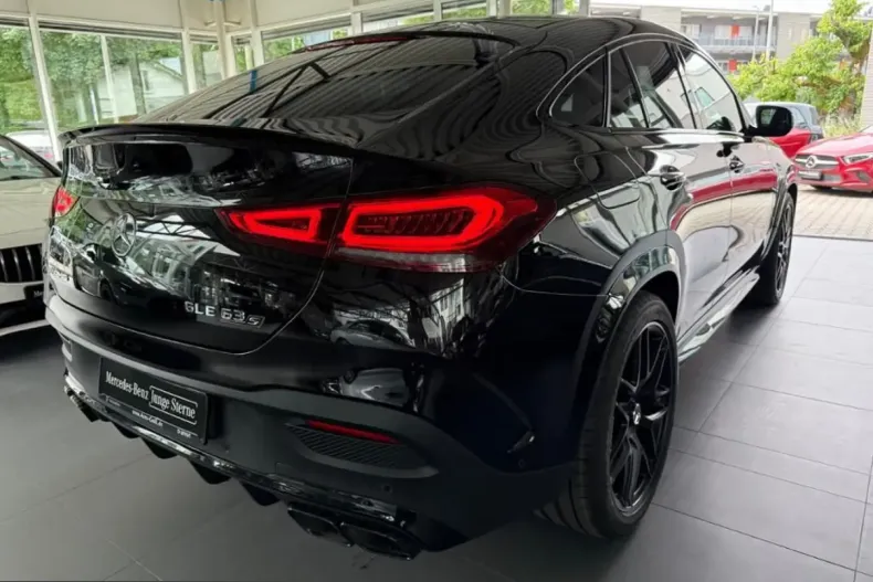 Mercedes-Benz GLE 63 AMG (Clasa GLE) din 2023 cu 50.000 km - oferta MER244964 - foto 2
