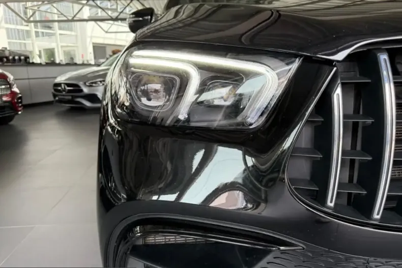 Mercedes-Benz GLE 63 AMG (Clasa GLE) din 2023 cu 50.000 km - oferta MER244964 - foto 22