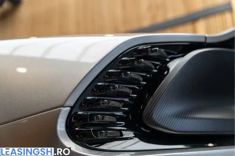 Aston Martin Vanquish din 2024 cu 13.225 km - oferta AST244967 - foto 15