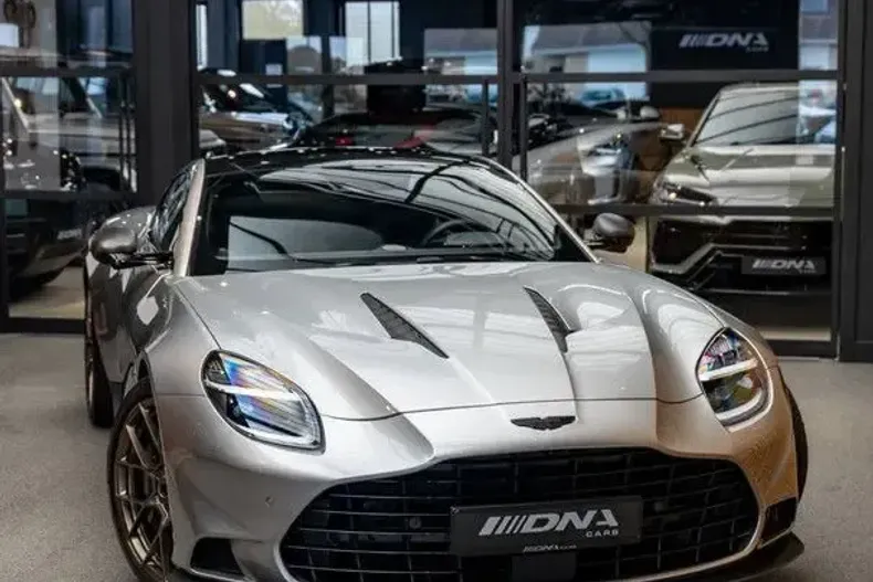 Aston Martin Vanquish din 2024 cu 13.225 km - oferta AST244967 - foto 24