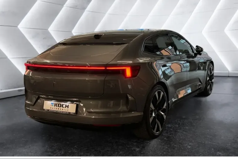 Polestar 4 din 2024 cu 4.745 km - oferta POL244969 - foto 3