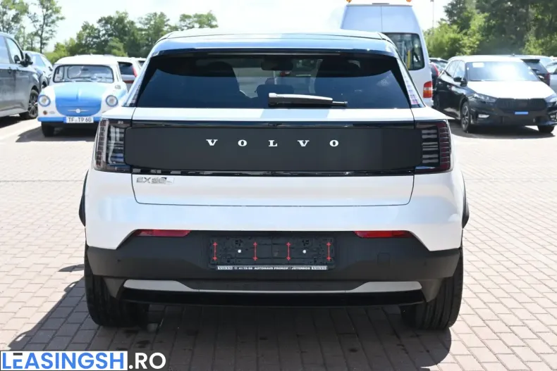 Volvo EX30 din 2025 cu 4.460 km - oferta VOL244974 - foto 4