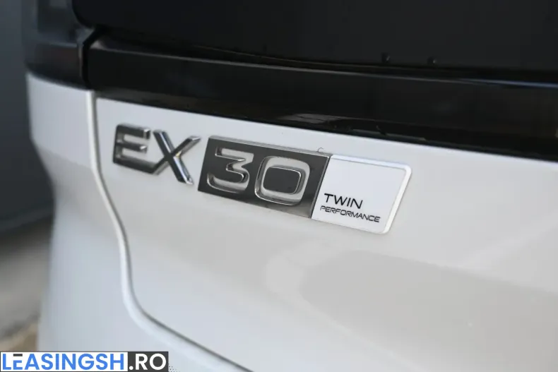 Volvo EX30 din 2025 cu 4.460 km - oferta VOL244974 - foto 12