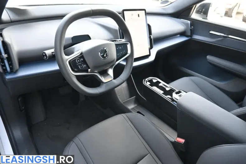 Volvo EX30 din 2025 cu 4.460 km - oferta VOL244974 - foto 14