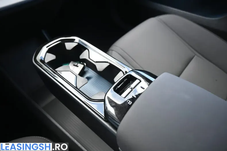 Volvo EX30 din 2025 cu 4.460 km - oferta VOL244974 - foto 27