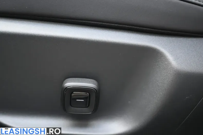Volvo EX30 din 2025 cu 4.460 km - oferta VOL244974 - foto 29