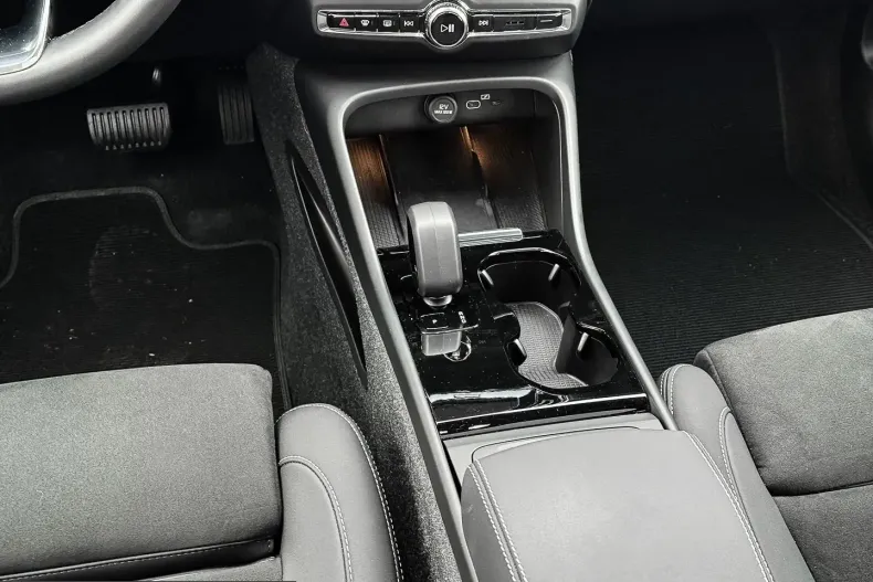Volvo C40 din 2025 cu 22.000 km - oferta VOL244976 - foto 10
