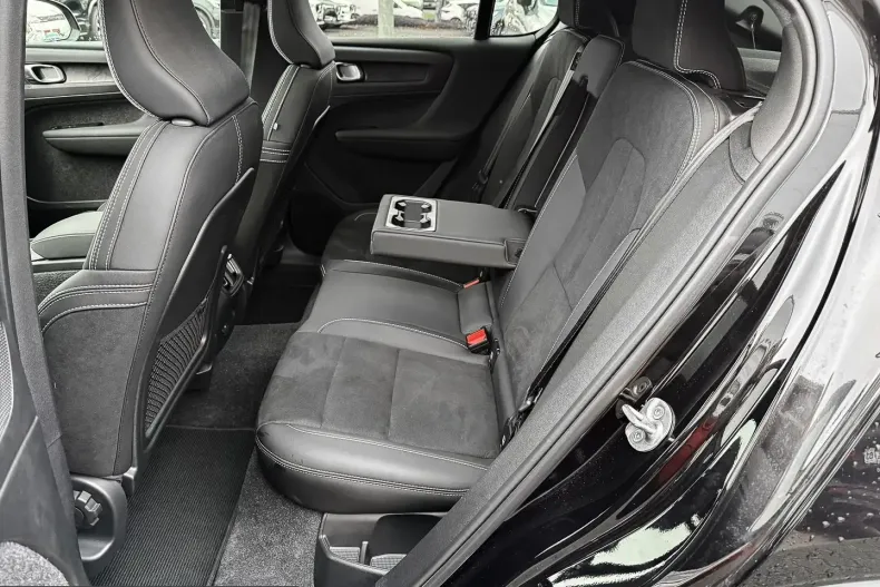 Volvo C40 din 2025 cu 22.000 km - oferta VOL244976 - foto 15