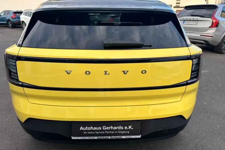 Volvo EX30 din 2025 cu 5.000 km - oferta VOL244977 - foto 7