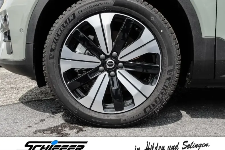 Volvo C40 din 2024 cu 11.999 km - oferta VOL244978 - foto 3