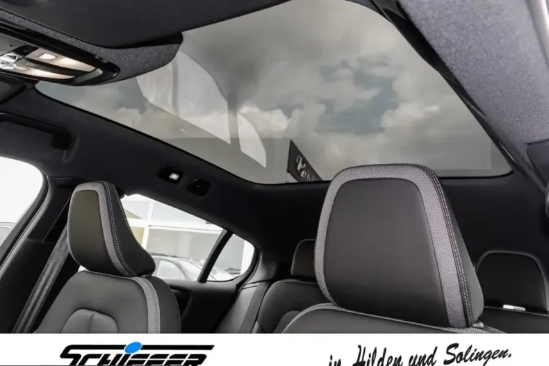 Volvo C40 din 2024 cu 11.999 km - oferta VOL244978 - foto 4