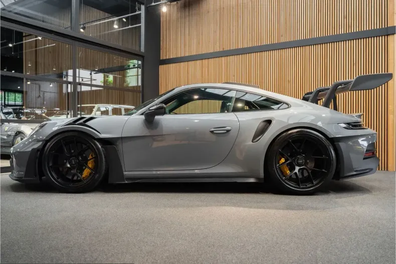 Porsche 992 din 2025 cu 9.301 km - oferta POR244979 - foto 3