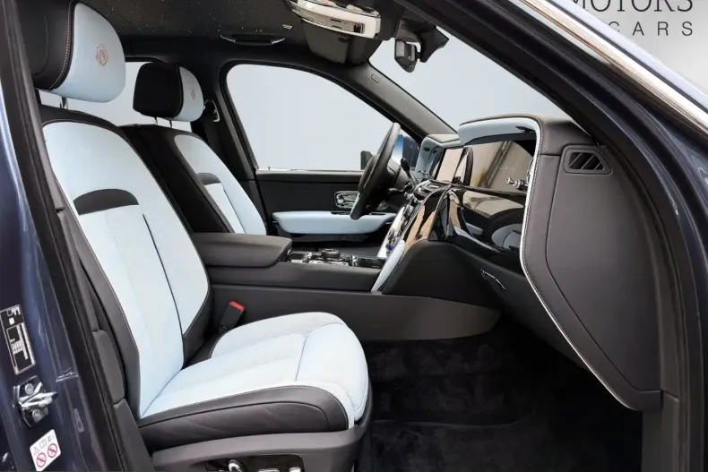 Rolls-Royce Cullinan din 2024 cu 12.819 km - oferta ROL244982 - foto 25