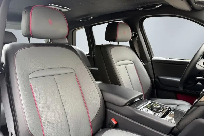 Rolls-Royce Cullinan din 2024 cu 11.133 km - oferta ROL244984 - foto 12