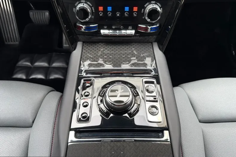 Rolls-Royce Cullinan din 2024 cu 11.133 km - oferta ROL244984 - foto 23