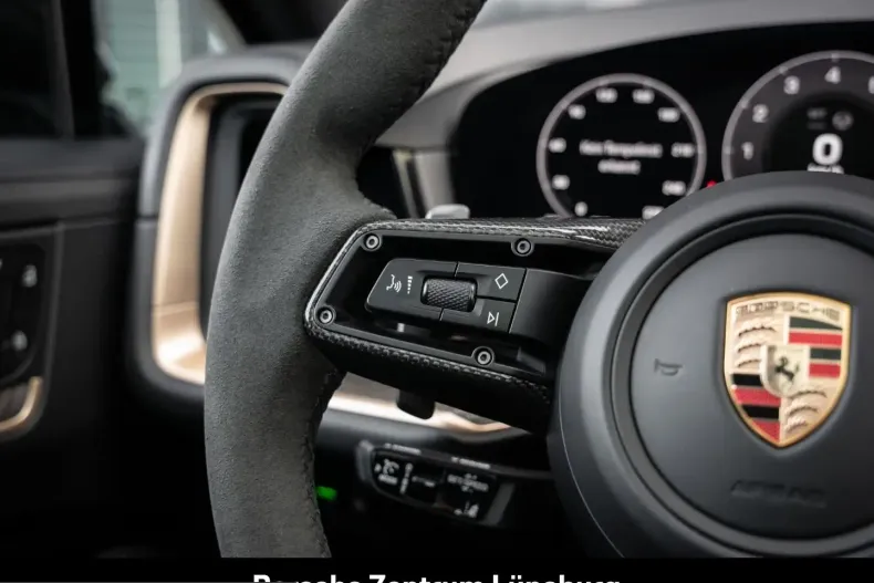 Porsche Cayenne din 2024 cu 29.100 km - oferta POR244987 - foto 31