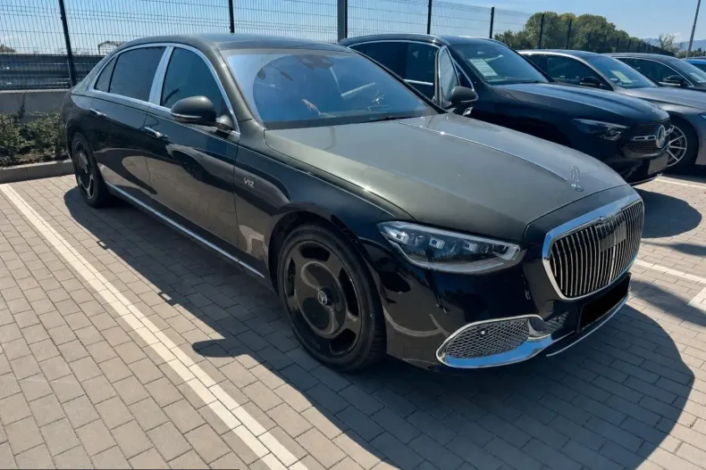 Mercedes-Benz S 680 (Clasa S) din 2025 cu 6.000 km - oferta MER244989 - foto 3