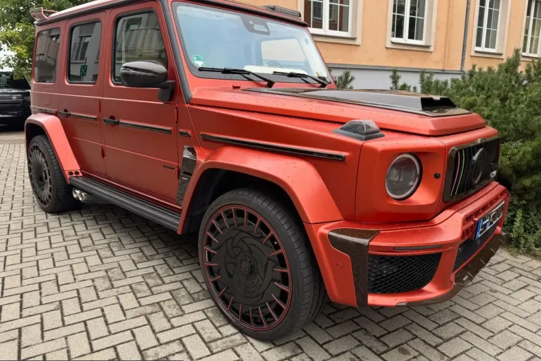 Mercedes-Benz G 63 AMG (Clasa G) din 2025 cu 14.800 km - oferta MER244992 - foto 8