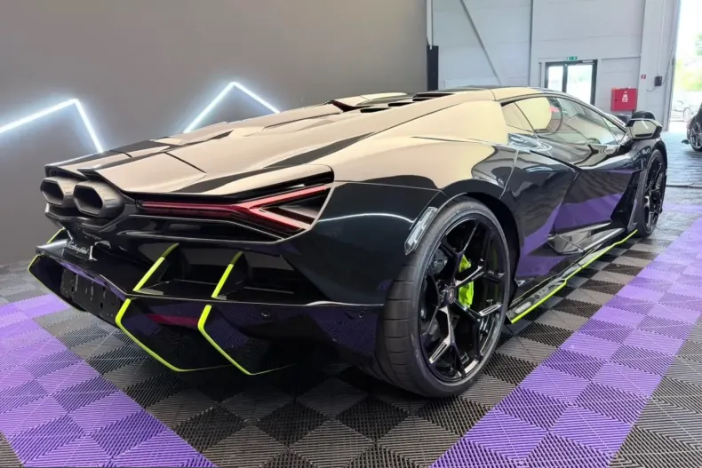 Lamborghini Revuelto din 2025 cu 14.515 km - oferta LAM244993 - foto 5
