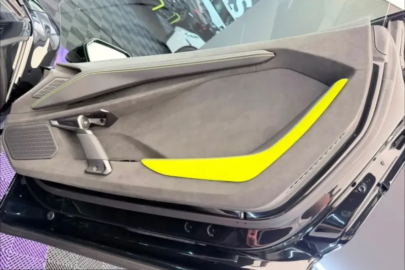 Lamborghini Revuelto din 2025 cu 14.515 km - oferta LAM244993 - foto 17