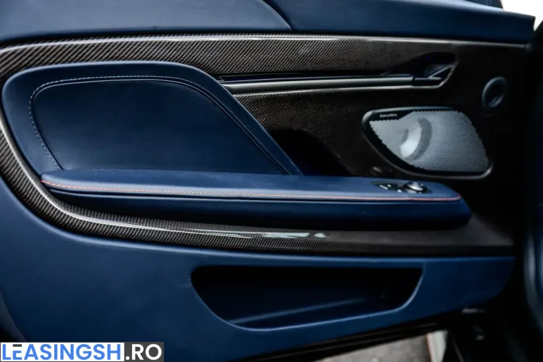 Aston Martin Vanquish din 2025 cu 9.500 km - oferta AST244994 - foto 15