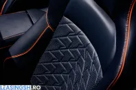 Aston Martin Vanquish din 2025 cu 9.500 km - oferta AST244994 - foto 24