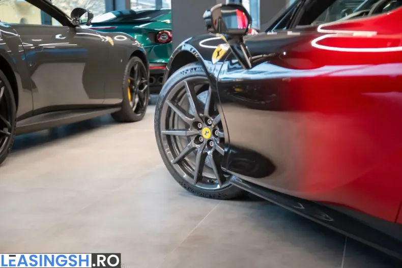 Ferrari SF90 din 2022 cu 1.700 km - oferta FER244997 - foto 5
