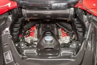Ferrari SF90 din 2022 cu 1.700 km - oferta FER244997 - foto 6