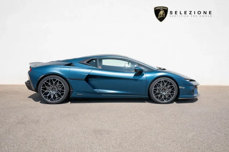 Lamborghini Temerario din 2025 cu 11.100 km - oferta LAM244999 - foto 2