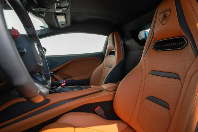 Lamborghini Temerario din 2025 cu 11.100 km - oferta LAM244999 - foto 21