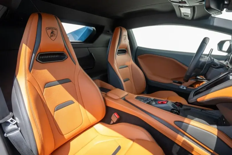 Lamborghini Temerario din 2025 cu 11.100 km - oferta LAM244999 - foto 38