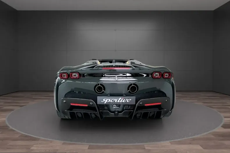Ferrari SF90 din 2023 cu 5.604 km - oferta FER245000 - foto 5