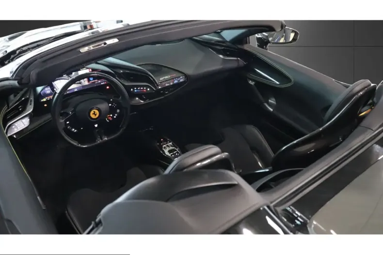 Ferrari SF90 din 2023 cu 5.604 km - oferta FER245000 - foto 18