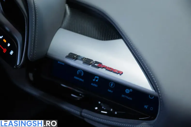 Ferrari SF90 din 2023 cu 7.500 km - oferta FER245002 - foto 19