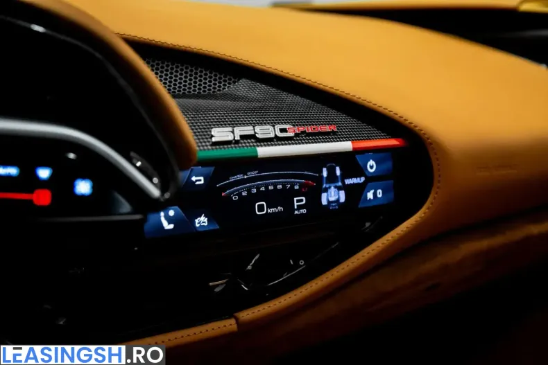 Ferrari SF90 din 2025 cu 5.621 km - oferta FER245003 - foto 13