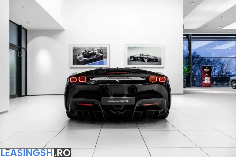 Ferrari SF90 din 2025 cu 5.621 km - oferta FER245003 - foto 31