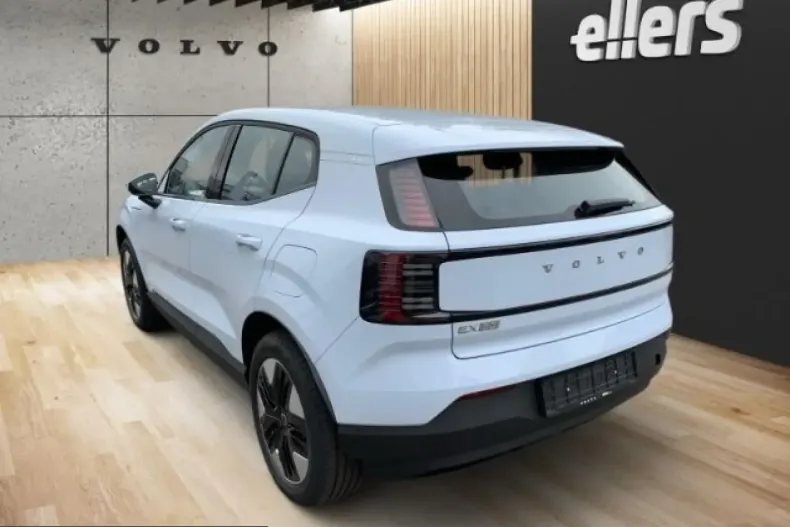 Volvo EX30 din 2025 cu 8.900 km - oferta VOL245010 - foto 4