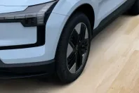 Volvo EX30 din 2025 cu 8.900 km - oferta VOL245010 - foto 6