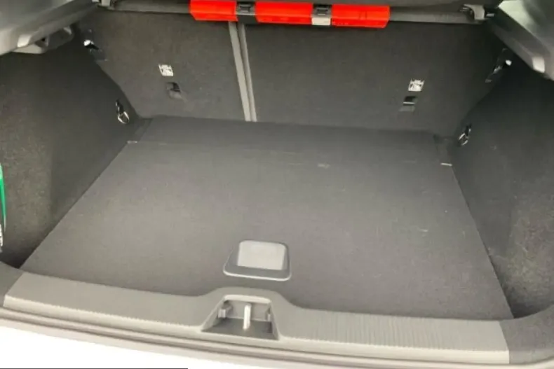 Volvo EX30 din 2025 cu 8.900 km - oferta VOL245010 - foto 12