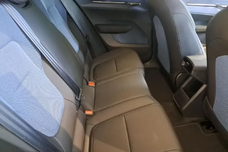 Volvo EX30 din 2024 cu 12.984 km - oferta VOL245012 - foto 10