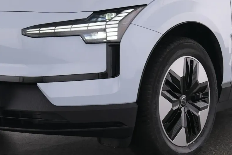 Volvo EX30 din 2024 cu 27.047 km - oferta VOL245013 - foto 8