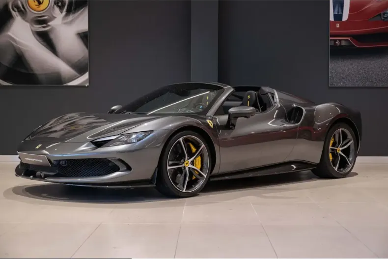 Ferrari 296 GTS din 2023 cu 12.976 km - oferta FER245017 - foto 2