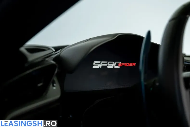 Ferrari SF90 din 2023 cu 6.000 km - oferta FER245019 - foto 21
