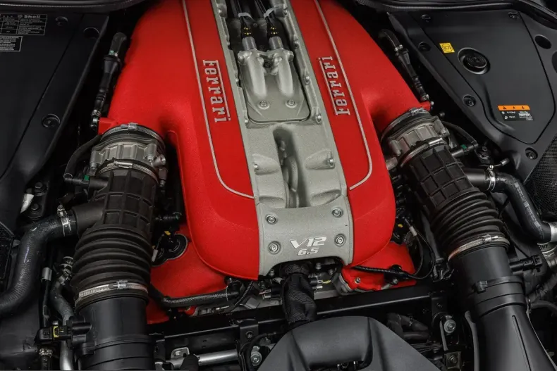 Ferrari 812 din 2021 cu 5.800 km - oferta FER245021 - foto 27